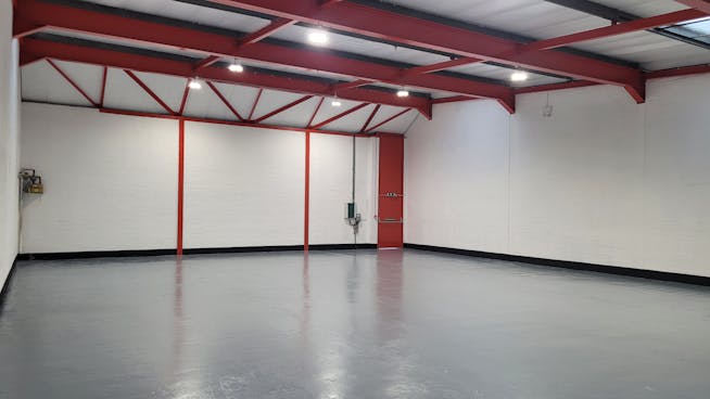 London Road Industrial Estate, Arrol Place, Glasgow, Industrial / Other To Let - 20251001_102016.jpg