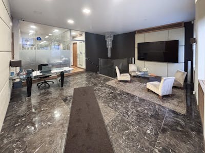 Self-Contained Marylebone Office, 17 Manchester Street, London, Office For Sale - IMG_2361.jpg
