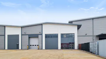 Unit 4, Centrus, Arenson Way, Dunstable, LU5 5BN