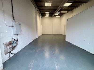 Unit 13 Endeavour Close, Port Talbot, Industrial To Let - thumbnail_IMG_6409.jpg