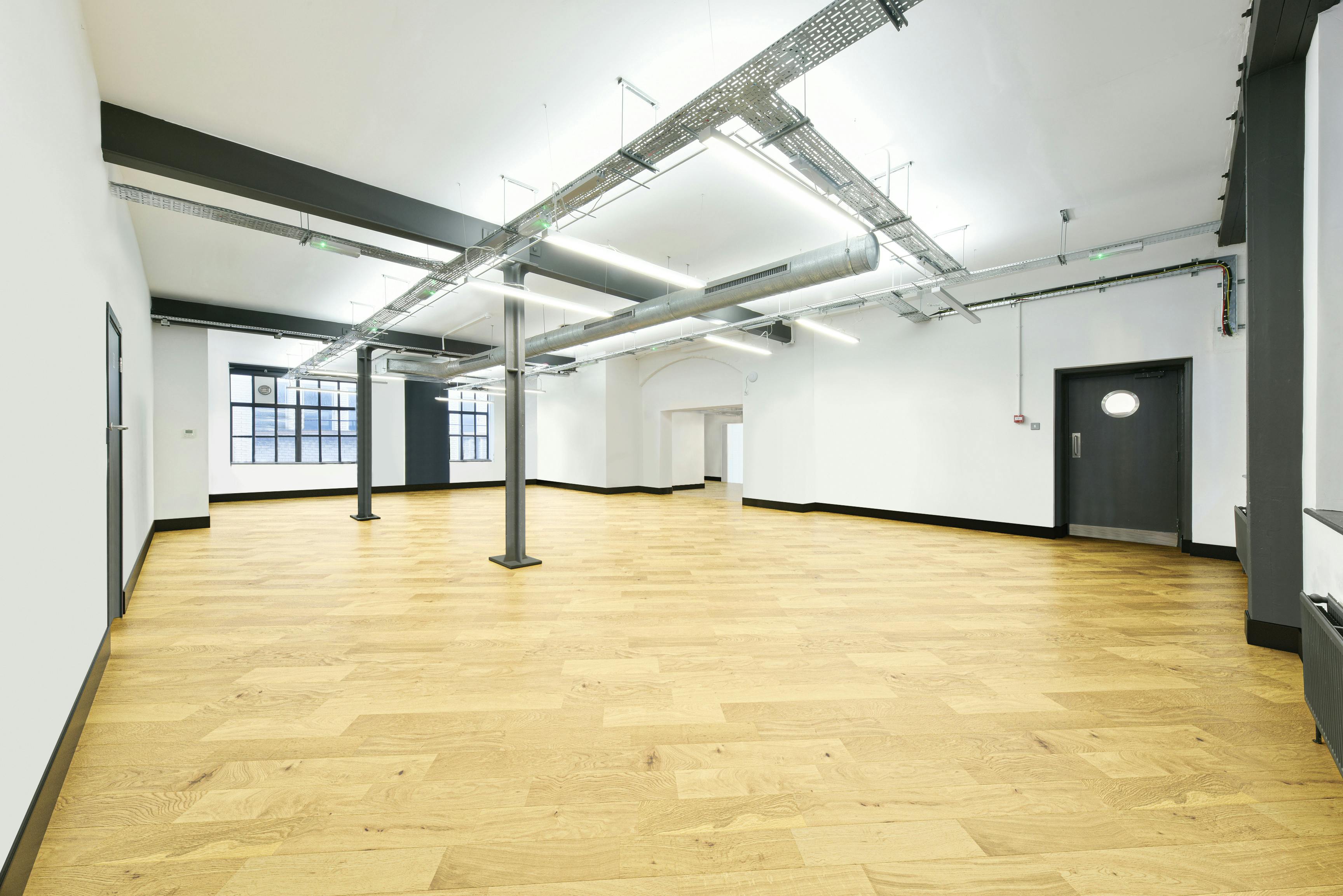 7-10 Charlotte Mews, London, Offices To Let - CHARLOTTE MEWS 78 8 edited.jpg