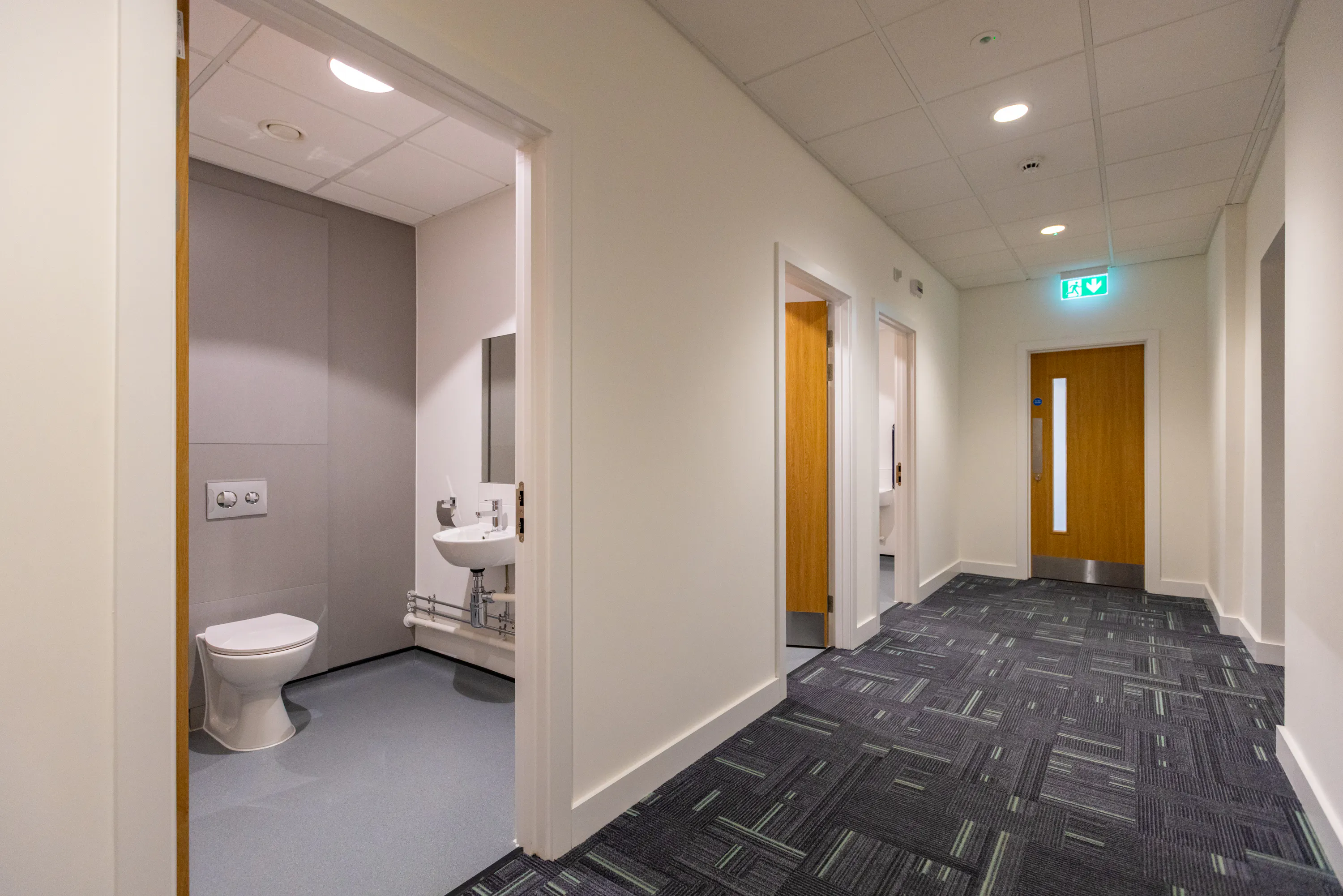 Unit 21 T45, Aire Valley Road, Leeds, West Yorkshire, LS9 0AA