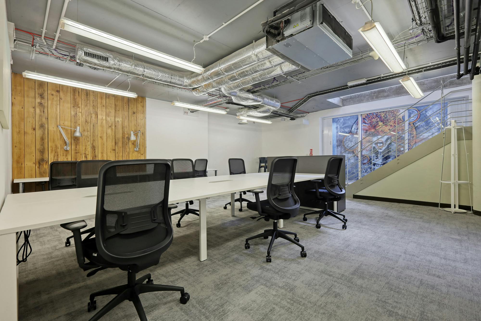 Office To Let, London