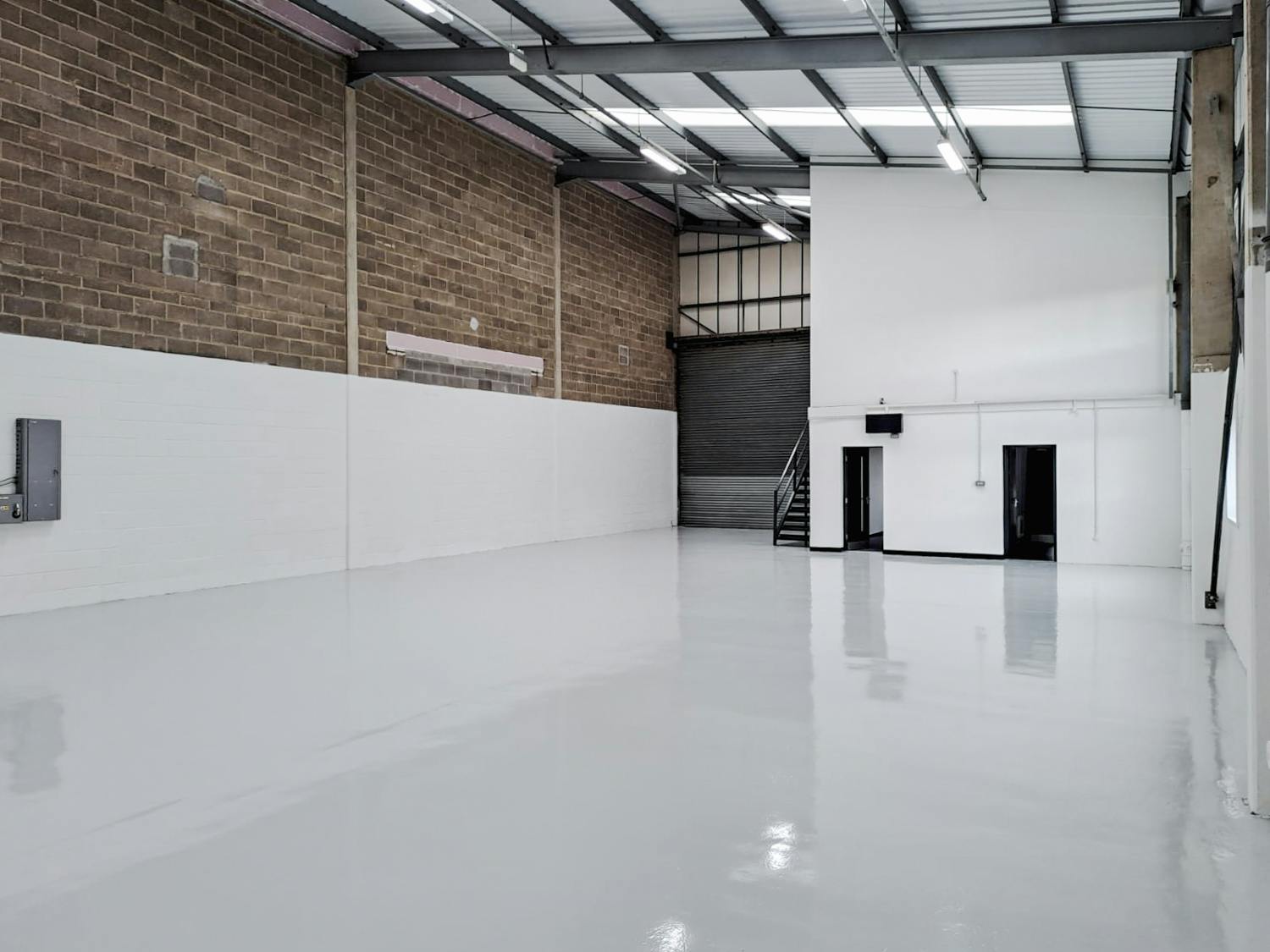 Industrial Unit in Poole - photo 3