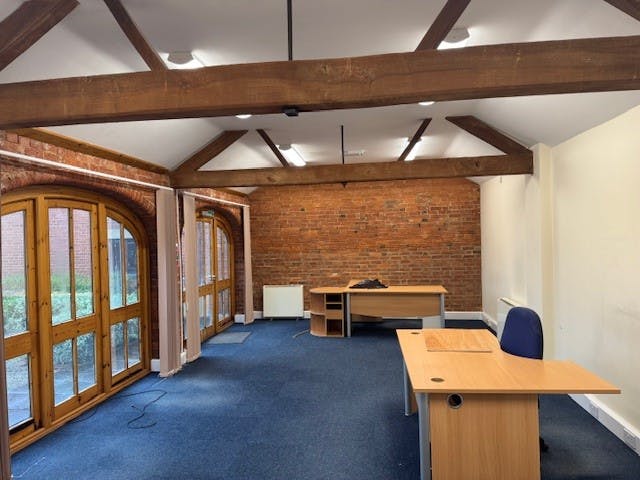 Unit 2, 2 Pedigree Farm Barns, Northampton, Offices To Let - Unit 2 internal 6.jpg