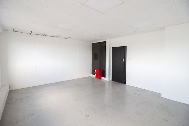 Units 1&2 Wadsworth Close, Perivale, Industrial / Warehouse For Sale - 8.jpg