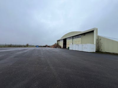 Hanger 21, Aston Down Business Park, Stroud, Industrial / Warehouse To Let - 12.jpg