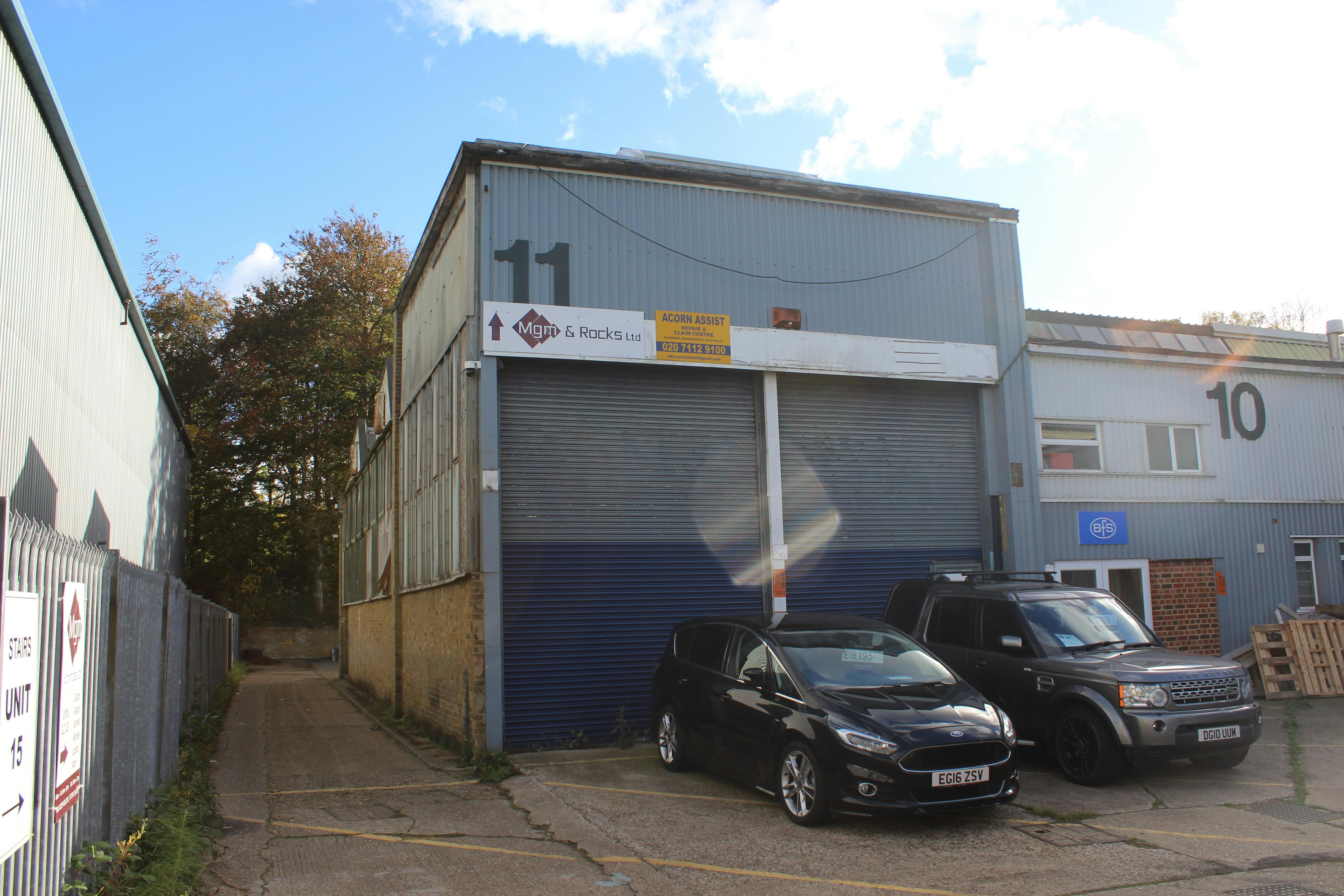 11 Oakwood Estate, Harlow, Industrial To Let - IMG_0554.JPG