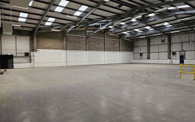 Unit 3 Waterglade, West Thurrock, Industrial To Let - Unit3Watergladeinterna2l.jpg