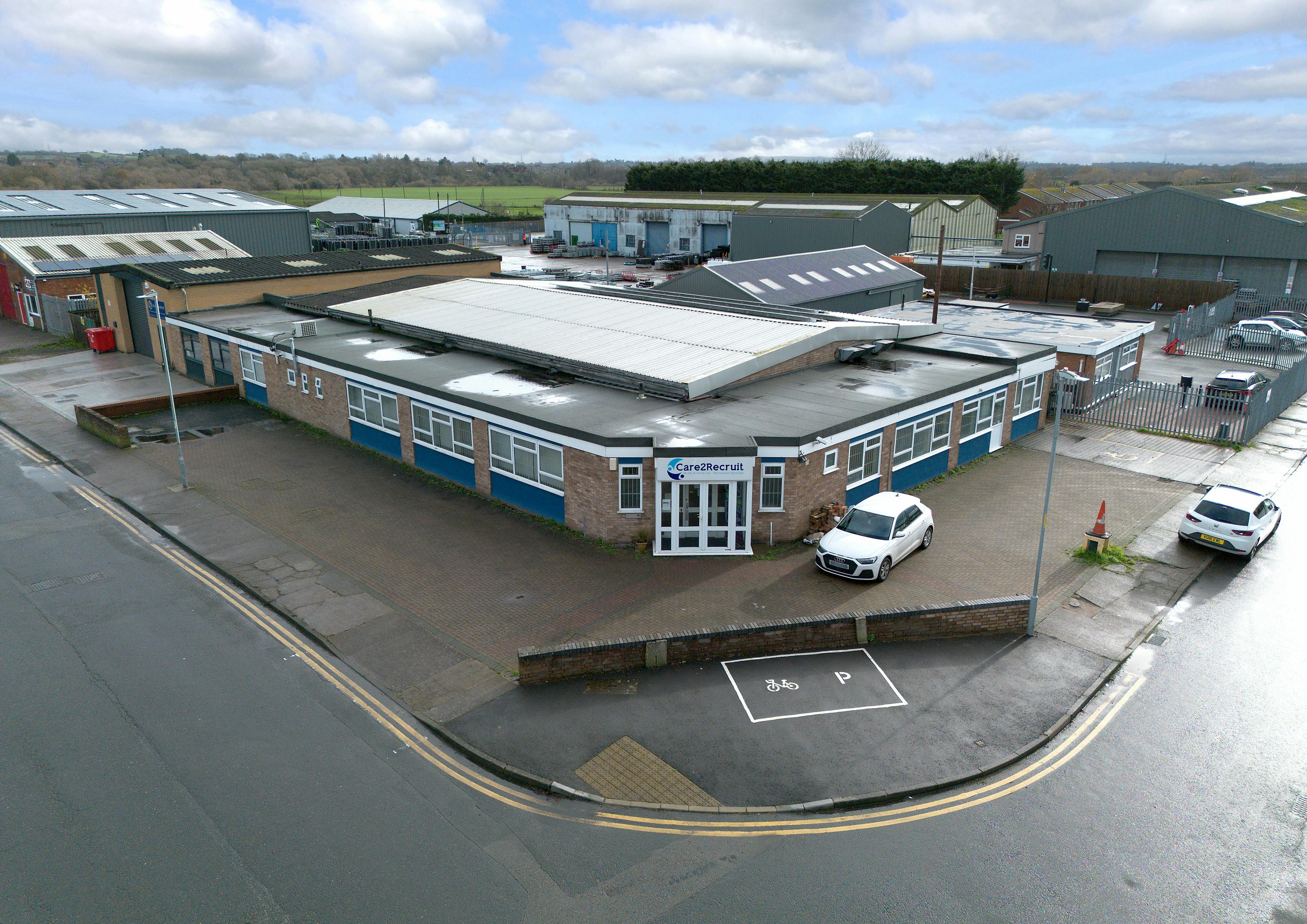 Office in Worcester - photo 4