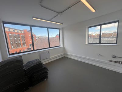 11 Bull Lane, High Wycombe, Office To Let - WhatsApp Image 20250626 at 131859_2c85203c.jpg