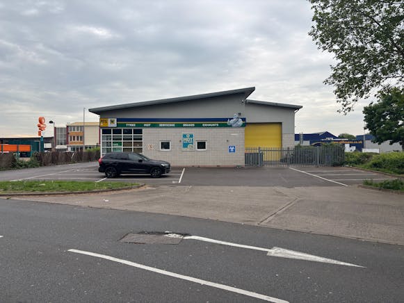 Former ATS Centre, Gloucester, Industrial For Sale - IMG_0535.JPG