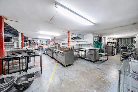 1 Golden Crescent, Hayes, Industrial/Logistics For Sale - 1248383 8.jpg