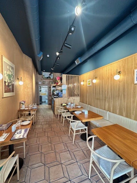 104 Heath Street, London, Restaurant Lease Assignment - 104heathB.jpg