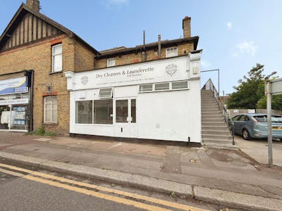 753 London Road, Westcliff-on-Sea, Retail To Let - user_edited_photo-f5aa57db_user-edited-07f2bbc7-d2.jpg