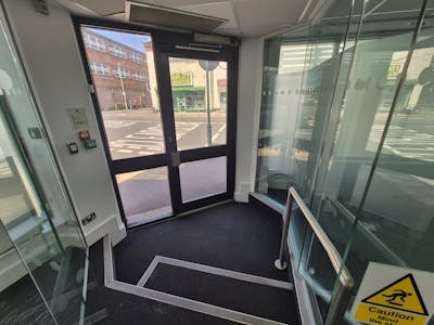 216-218 London Road & 1-3 Grundey Street, Stockport, Office / Retail To Let / For Sale - 20250618_140728.jpg