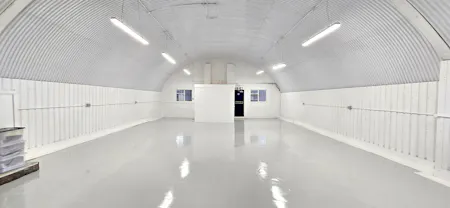 Arch 207, Barnardo Street, Shadwell, London, Industrial To Let - 20260706_182743 - Edited.jpg