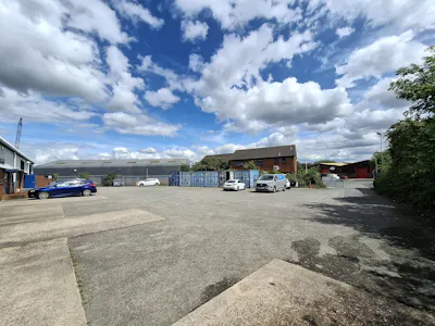 Units 1-4, Buntsford Park Road, Bromsgrove, Industrial / Workshops To Let - 20260701_150151.jpg