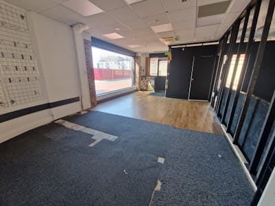 7D West Street, Havant, Leisure / Office / Retail To Let - 20250811_122207.jpg