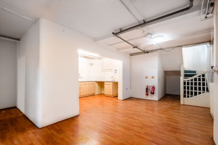 595-597 Commercial Road, London, Healthcare / Leisure / Office / Retail To Let - Commercial Rd 595597  Low Res 20.jpg