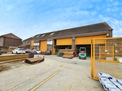 5 Maldon Road, Witham, Industrial To Let - 1b8d2855IMG20250826WA0148.jpg