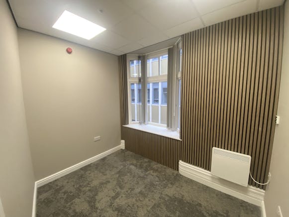 19-29 York Street Business Centre, Sheffield, Offices / Offices / Serviced Offices To Let - tempImage4yTUDq.jpg