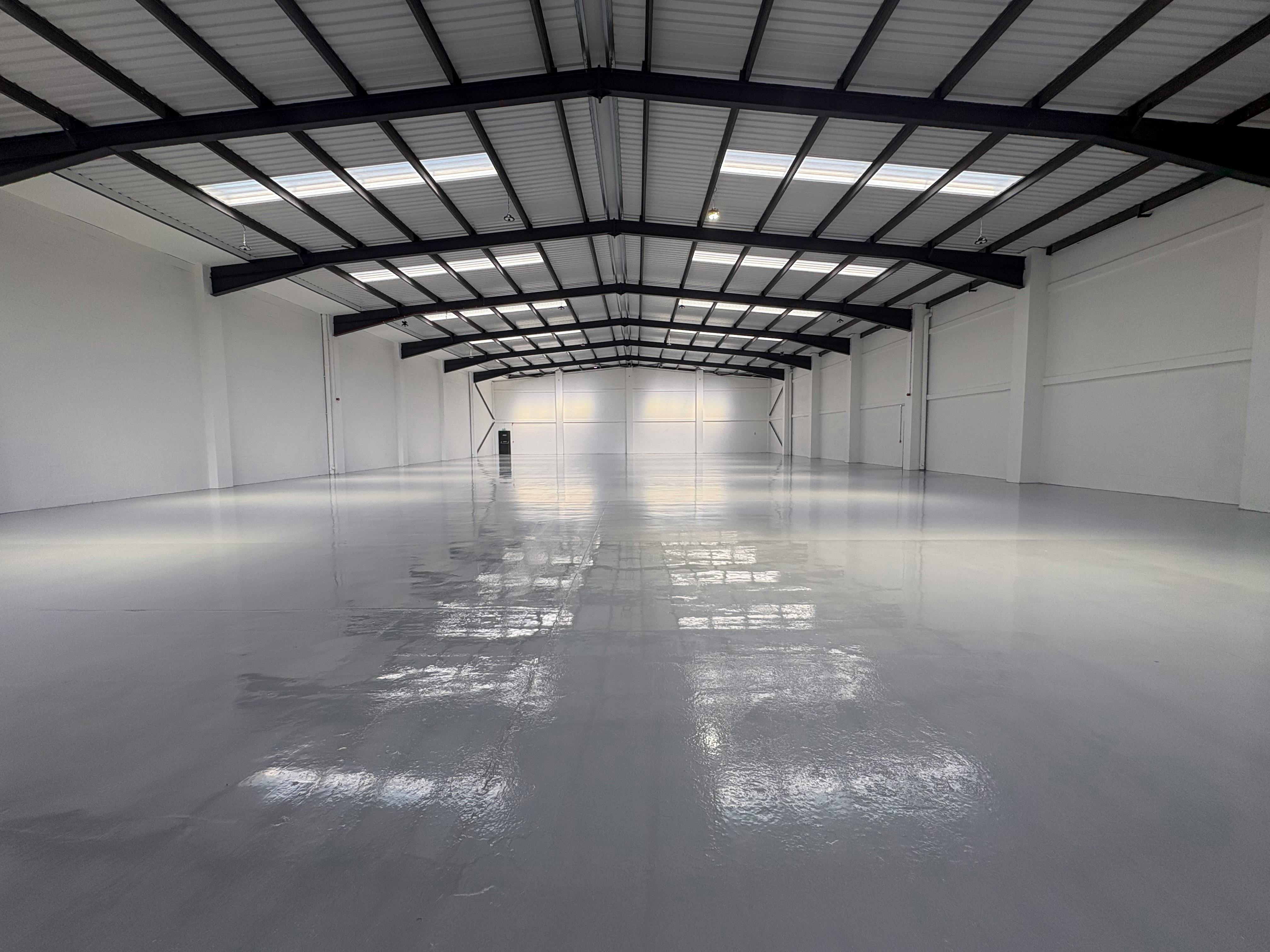 Unit K1, Gildersome Spur, Leeds, West Yorkshire, LS27 7JZ