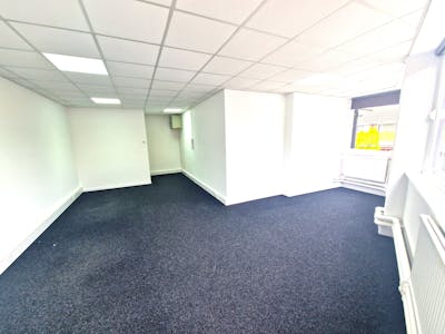 Marple House, Stockport, Office To Let - 20240429_135113.jpg