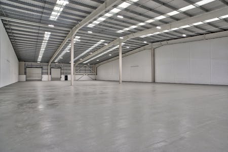 Units 5 & 6 X2 Hatton Cross, Eastern Perimeter Road, Heathrow, Industrial / Warehouse To Let - IMG_2227_HDR_edit.jpg