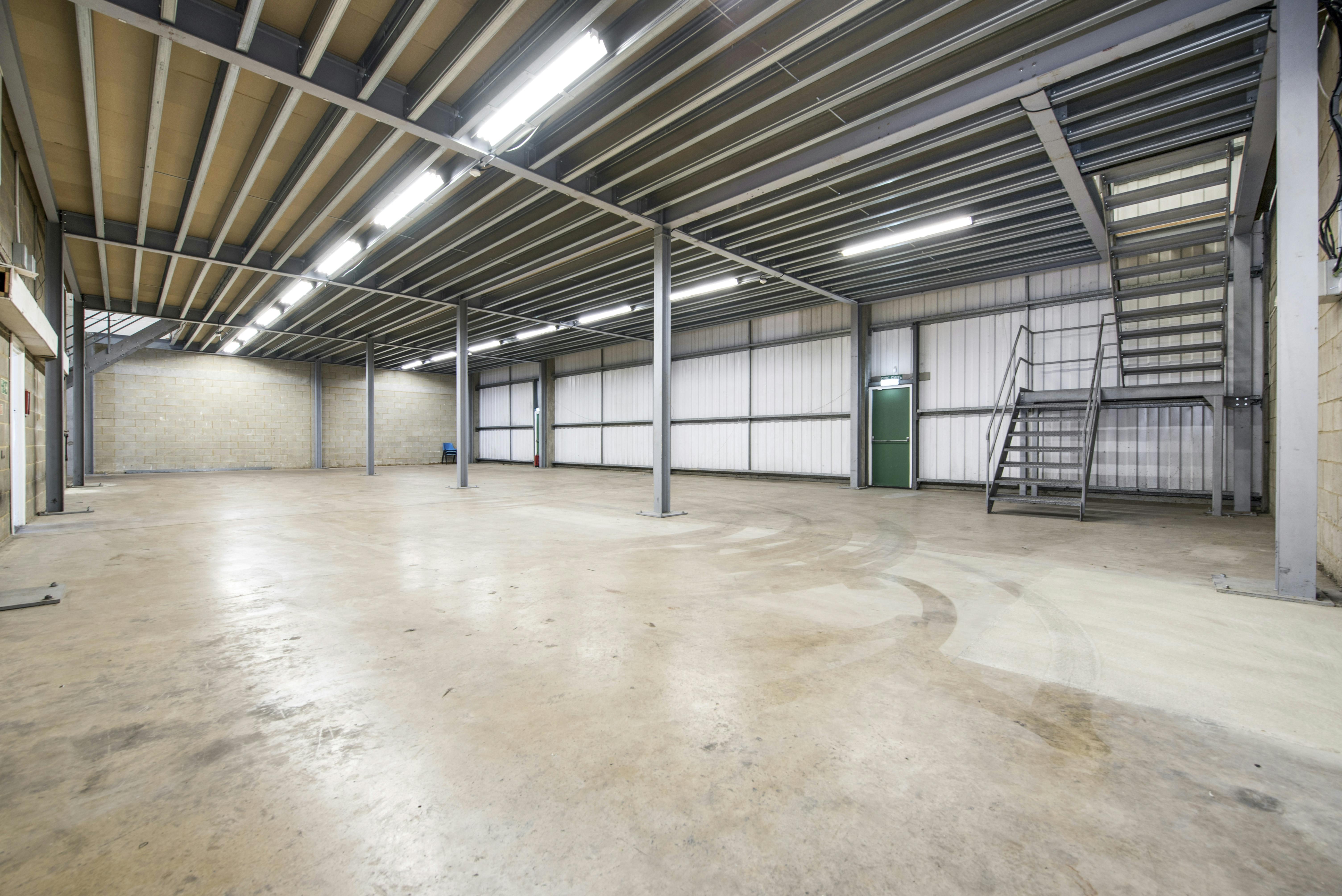 Unit 5 Meadow View, Crendon Industrial Park, Long Crendon, Industrial To Let - F-4.jpg