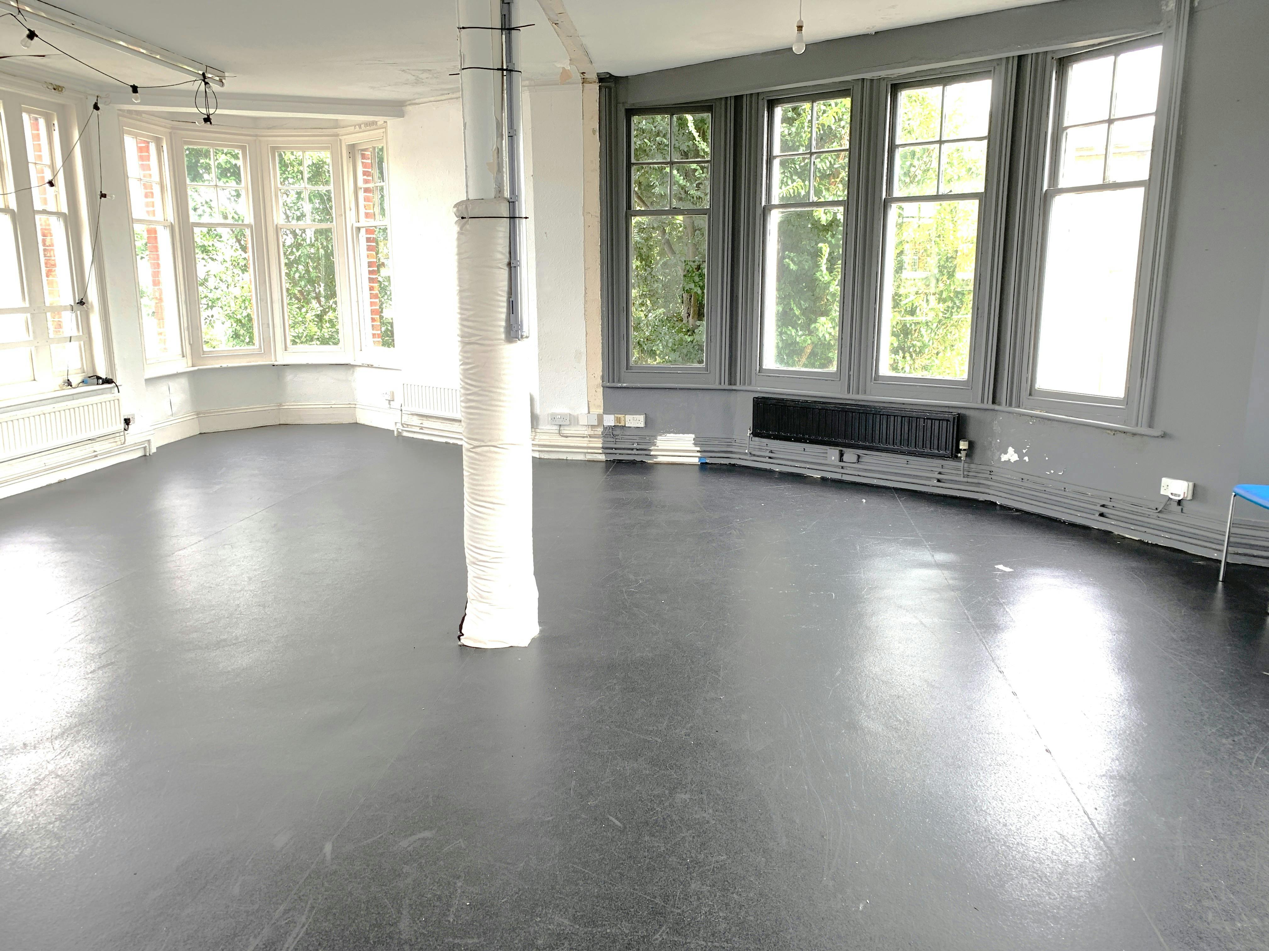 170 Church Road, Hove, Office / Other / Retail To Let - IMG_1875.JPG