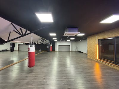 Unit A, De Clare House, Caerphilly, Industrial To Let - IMG_6117.jpeg