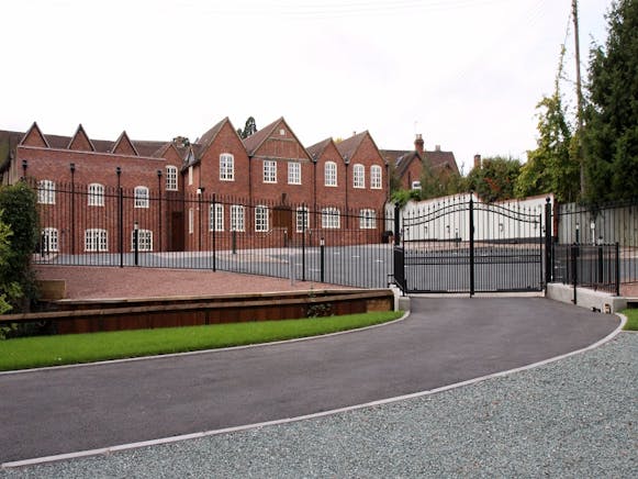 The Archway, Radford Road, Alvechurch, Office To Let - Image 3