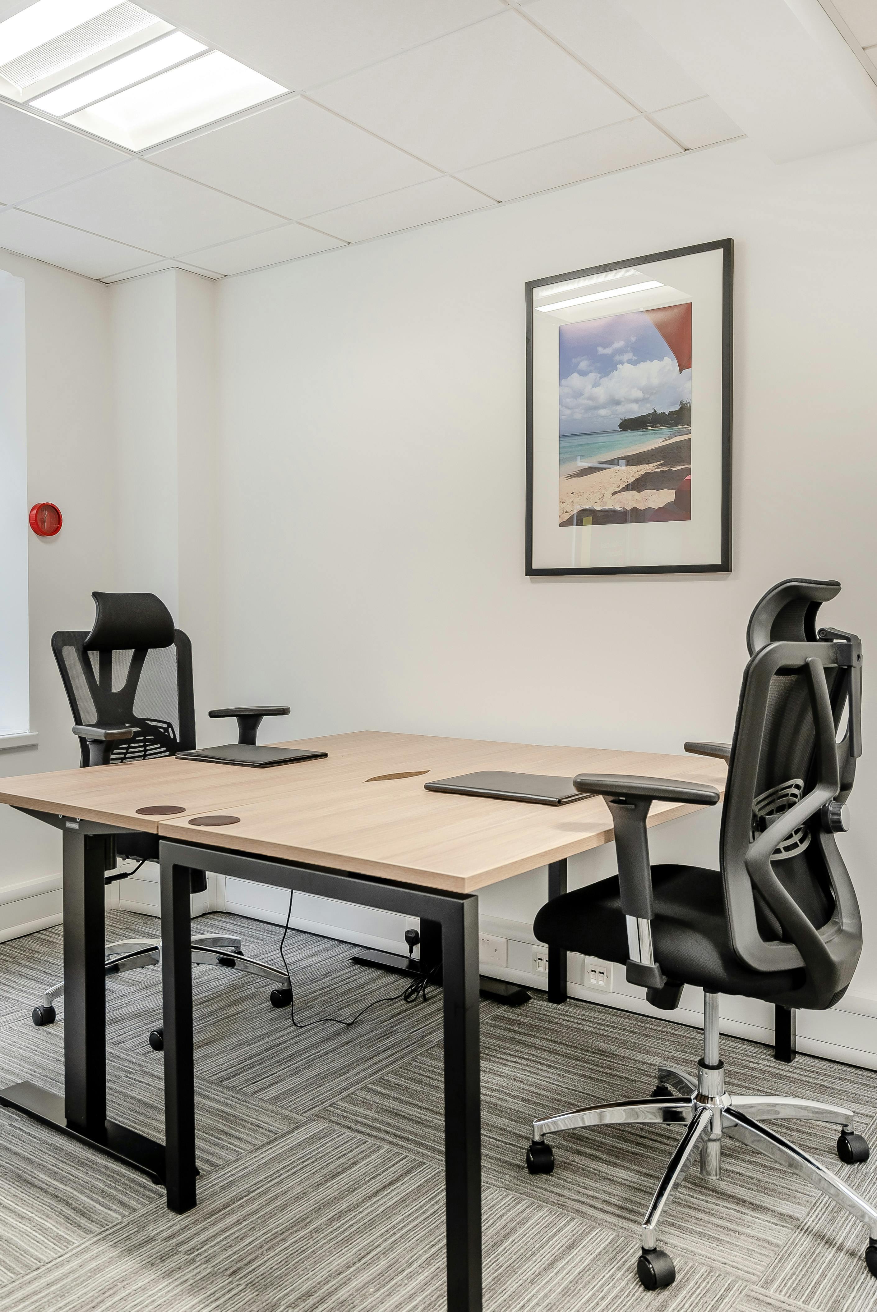 123 Minories, London, Offices To Let - 8563353interior12  Copy.jpg