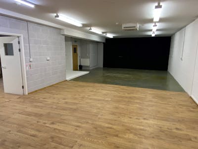 Unit 7, Mardon Park, Port Talbot, Office / Warehouse To Let - Marodn PArk 2.jpg