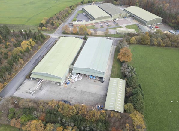 Units 2, 3 and 4 Ramsbury Road, Membury, Hungerford, Industrial To Let - Walker Logistics drone_0015.jpg