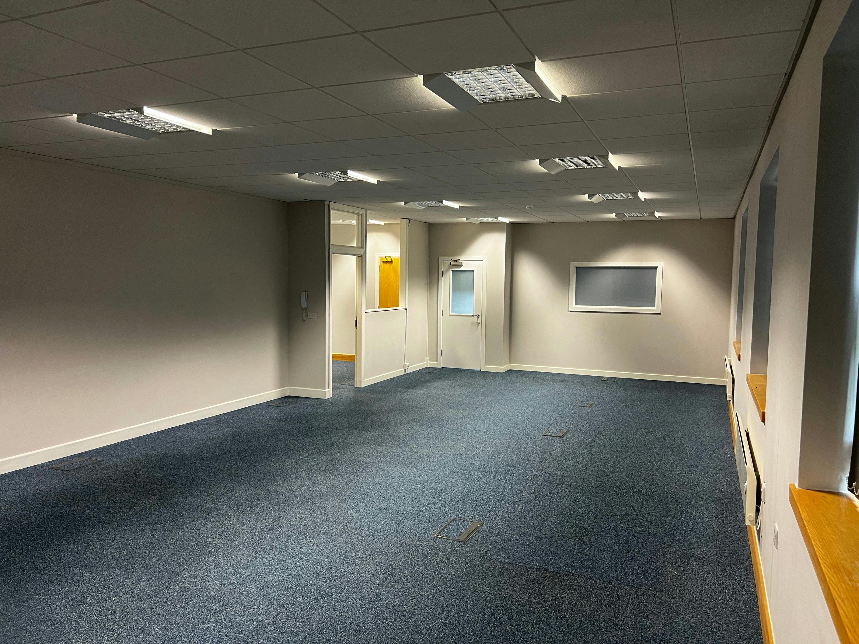 Unit 5, Killingbeck Court, York Road, Leeds, West Yorkshire, LS14 6UF