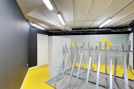 39 Tabernacle Street, London, Office To Let - f6cca05a040e2b081b84224c8fcdb9ed-TPMwEYLKexB  Bike Park.jpg