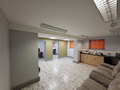 Roadside Court, Macclesfield, Office To Let - Roadside Court  (1).jpg