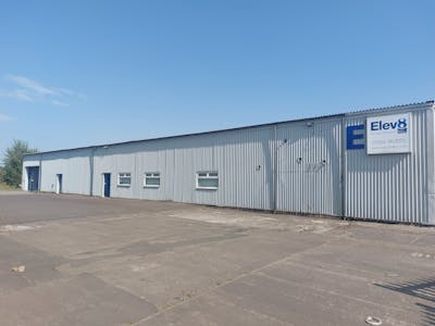 Unit E, Lochlands Industrial Estate, Larbert, Industrial / Industrial/Logistics To Let - UnitELochlandsexterior.jpg