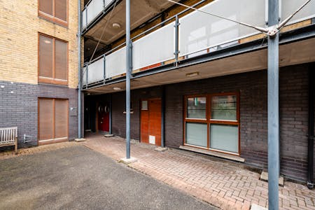 8 Waterson Street, London, Office To Let / For Sale - Waterson St 8 - 13.jpg