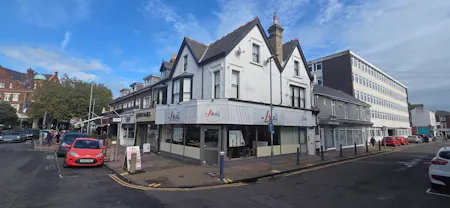 12A Grove Road, Eastbourne, A3 (Restaurants and Cafes) / Office / Retail / Retail - In Town To Let - 20261016_123154.jpg