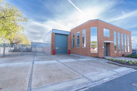 Unit A5 Dolphin Way, Shoreham-By-Sea, Industrial / Warehouse To Let - A5 External.jpg