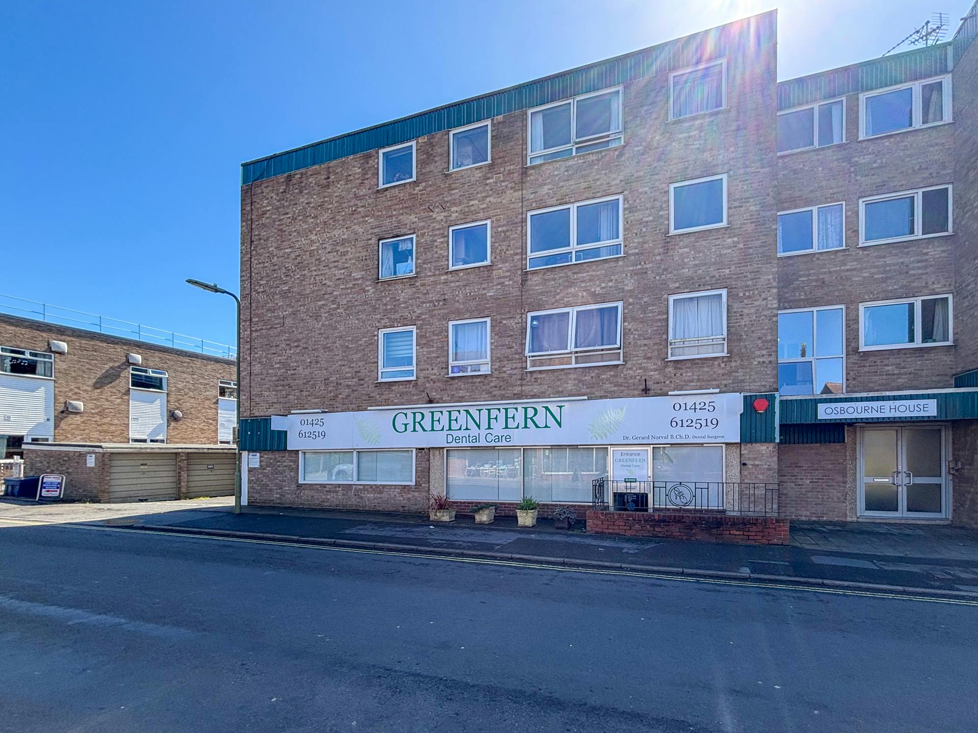 Retail in New Milton