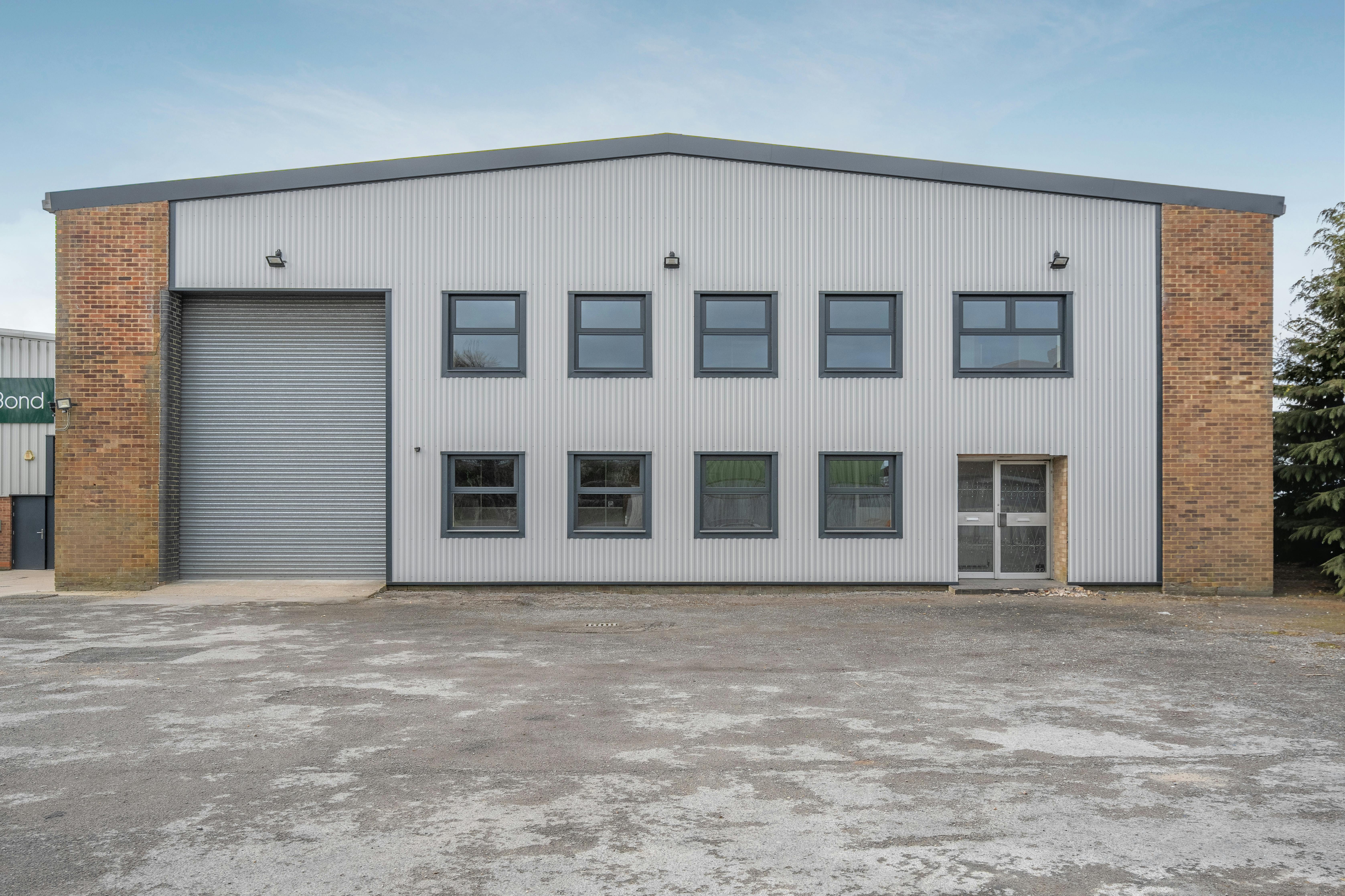 Unit 1 Bridge House, Princes Risborough, Industrial / Other To Let - Unit 1 Bridge House-1.jpg