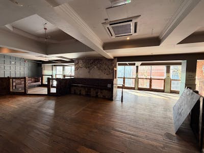 120-123 Oxford Road, High Wycombe, Retail To Let - 20260331_135755000_iOS 3.jpg