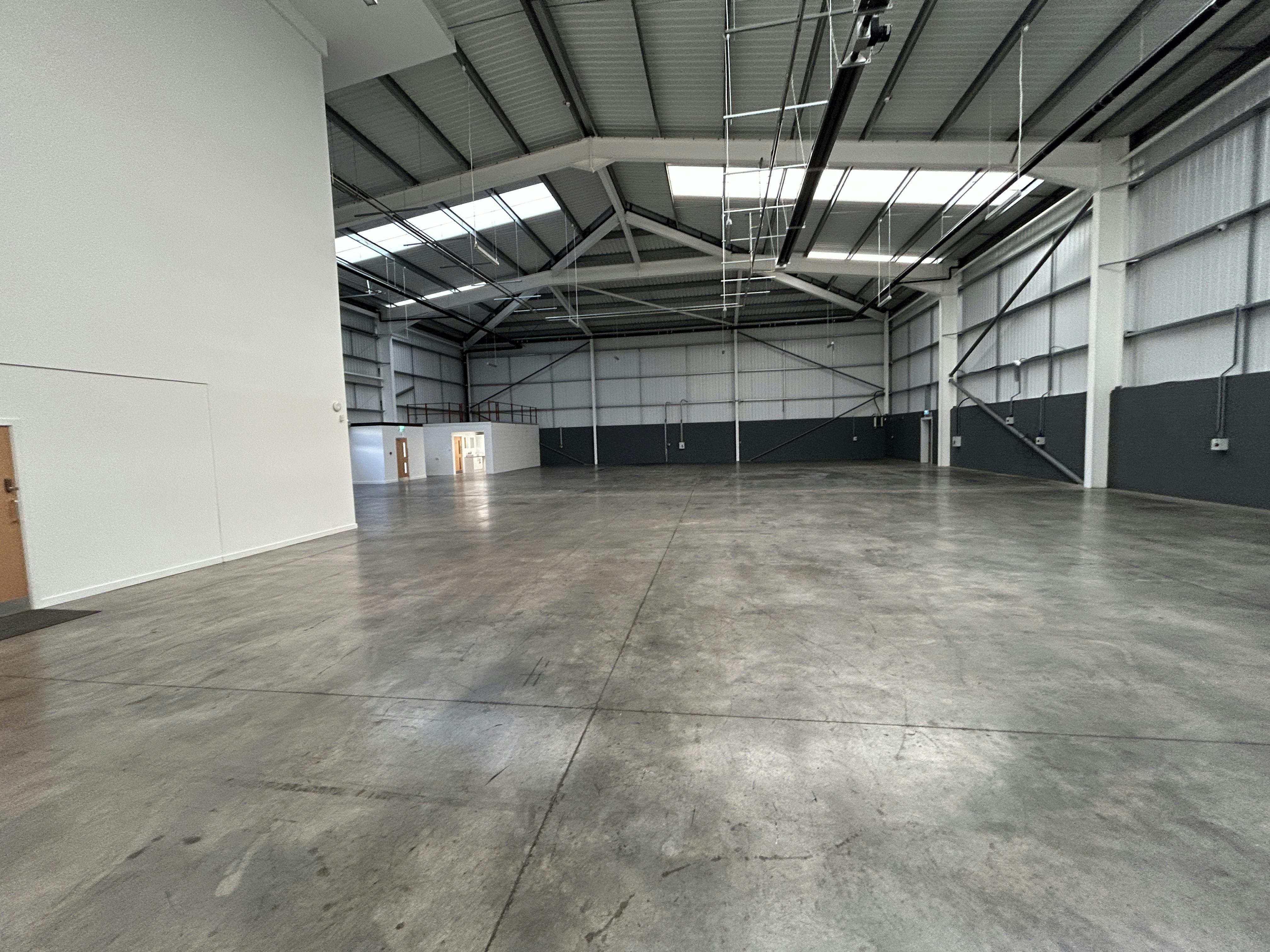 Unit 2 Blue Ribbon Park, Coventry To Let - Photo (4).JPG