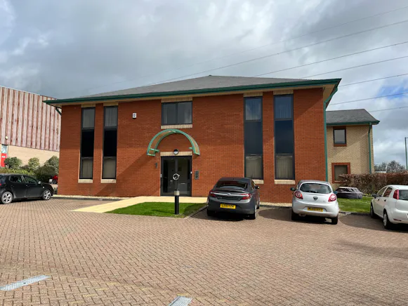 Ground Floor Offices, Unit 7 Bell Business Park, Aylesbury, Offices To Let - IMG_7252.JPEG
