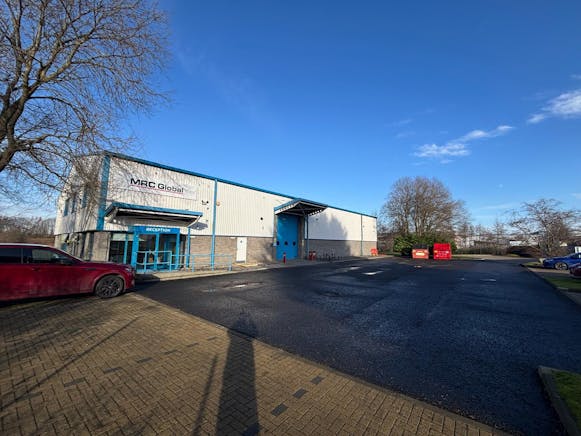 Unit D Westmains Industrial Estate, Grangemouth, Industrial To Let - PHOTO-2026-02-02-15-42-40 4.jpg