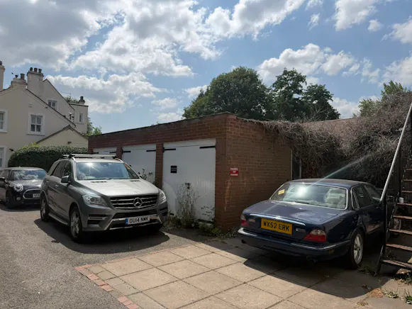 31 High Street, Cookham, Investment / Other / Retail For Sale - IMG_4075.JPEG